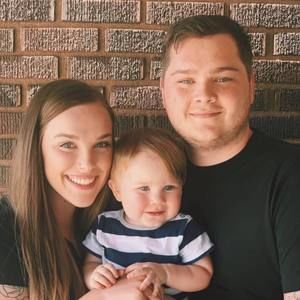 Meet your Posher, Devin